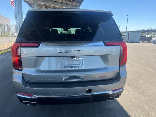 Sterling 2025 GMC Yukon XL Denali