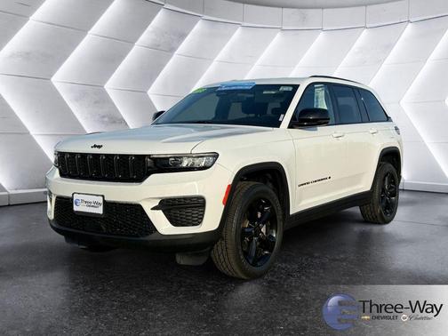 2023 Jeep Grand Cherokee Altitude