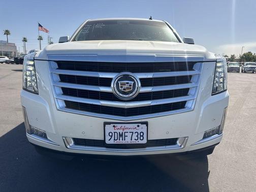 White Diamond Tri-Coat 2015 Cadillac Escalade Luxury
