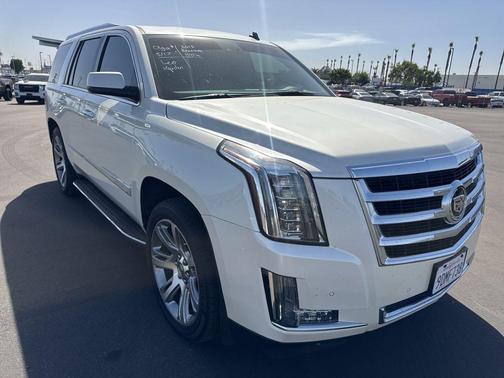 White Diamond Tri-Coat 2015 Cadillac Escalade Luxury