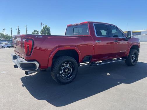 Cayenne Red Tintcoat 2023 GMC Sierra 2500 SLT
