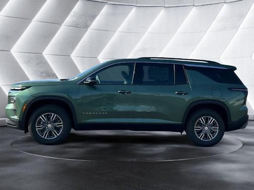 Green Metallic 2027 Chevrolet Traverse LT