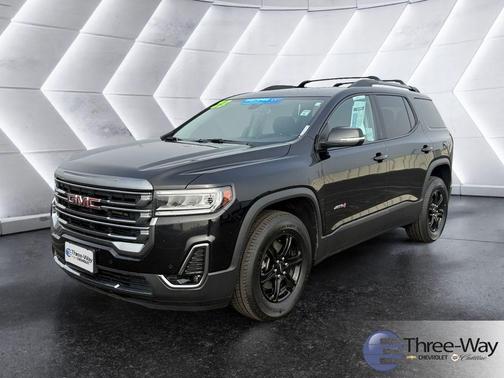 2023 GMC Acadia AT4