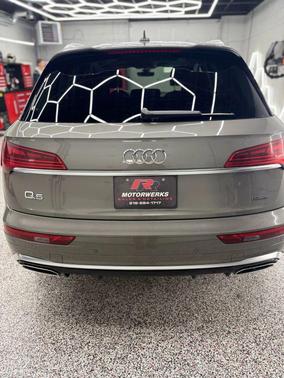 2023 Audi Q5 45 S line Premium Plus