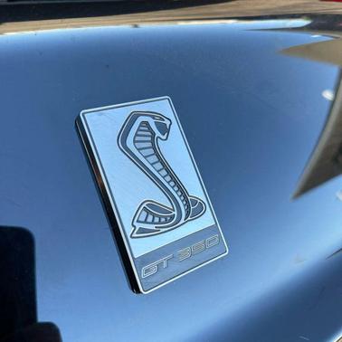 2016 Ford Shelby GT350 Base