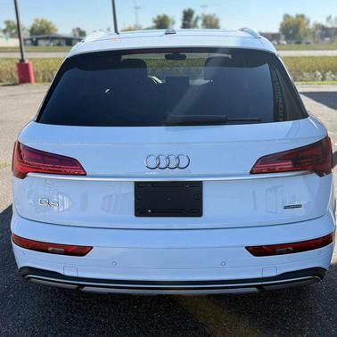 2021 Audi Q5 45 Premium Plus