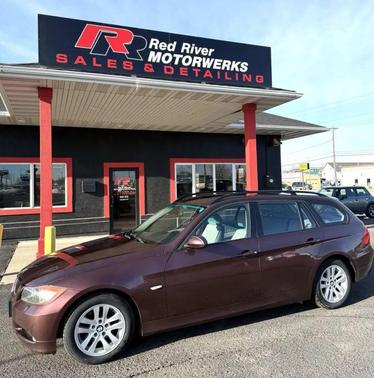 2006 BMW 325 325xi Wagon 4D