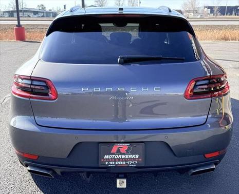 2018 Porsche Macan Base
