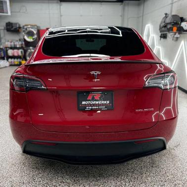 2022 Tesla Model Y Performance Dual Motor All-Wheel Drive