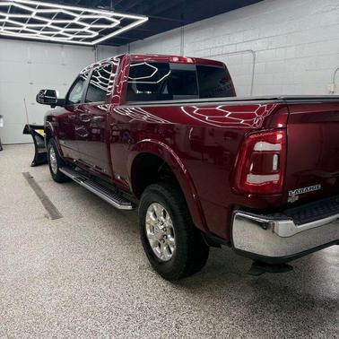 2019 RAM 2500 Laramie Crew Cab 4x4 6'4' Box