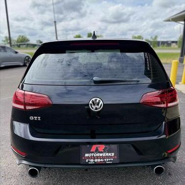 2018 Volkswagen Golf GTI 2.0T S 4-Door