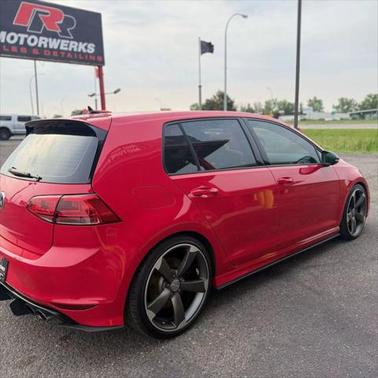 2016 Volkswagen Golf R 4-Door w/DCC & Navigation