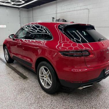 2018 Porsche Macan Sport Utility 4D