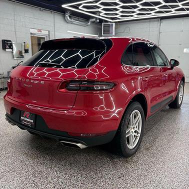 2018 Porsche Macan Sport Utility 4D