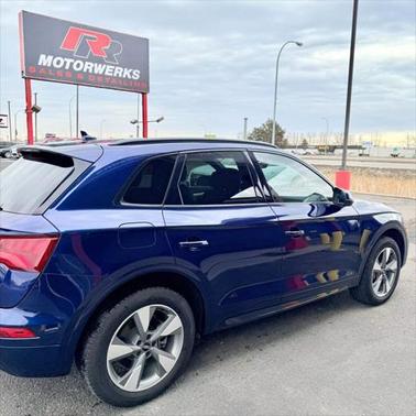 2020 Audi Q5 45 Titanium Premium