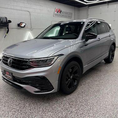 2023 Volkswagen Tiguan 2.0T SE R-Line Black 4MOTION