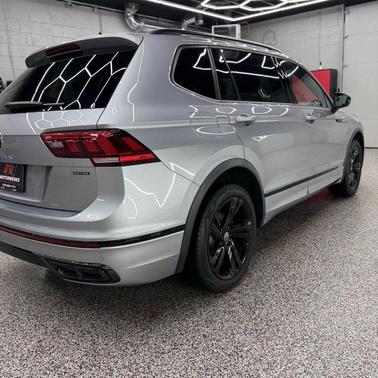 2023 Volkswagen Tiguan 2.0T SE R-Line Black 4MOTION