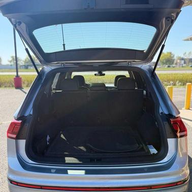 2023 Volkswagen Tiguan 2.0T SE R-Line Black 4MOTION