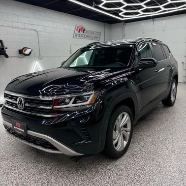 2023 Volkswagen Atlas 2.0T SE w/Technology 4MOTION