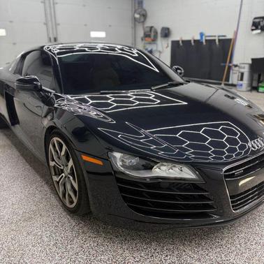 Phantom Black Pearl Effect/Lava Gray 2012 Audi R8 4.2 quattro