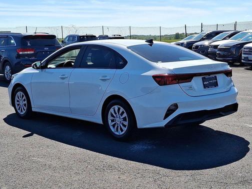 Clear White 2024 Kia Forte LX