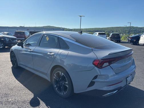 Wolf Gray 2022 Kia K5 GT-Line