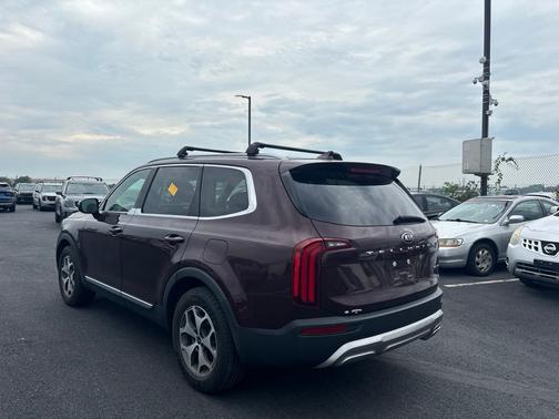 Sangria 2020 Kia Telluride EX