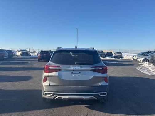 2023 Kia Seltos SX Turbo