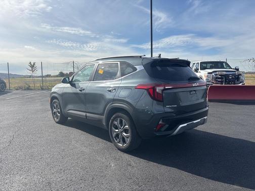 2024 Kia Seltos S