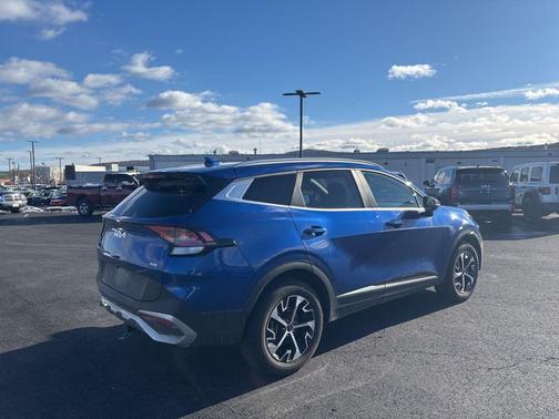 2023 Kia Sportage EX