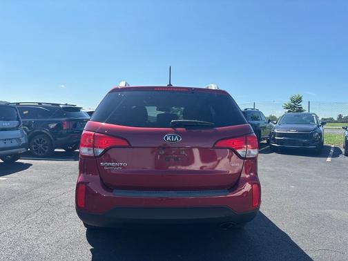 Remington Red Metallic 2014 Kia Sorento LX