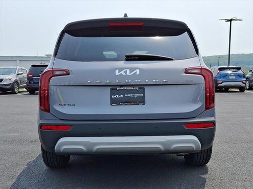 2022 Kia Telluride LX
