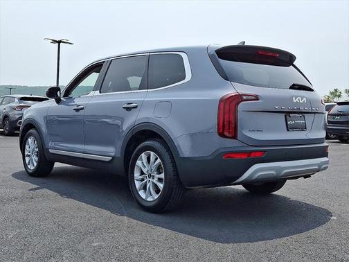 2022 Kia Telluride LX