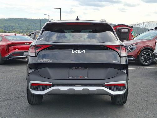 2025 Kia Sportage EX