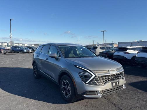 2024 Kia Sportage LX