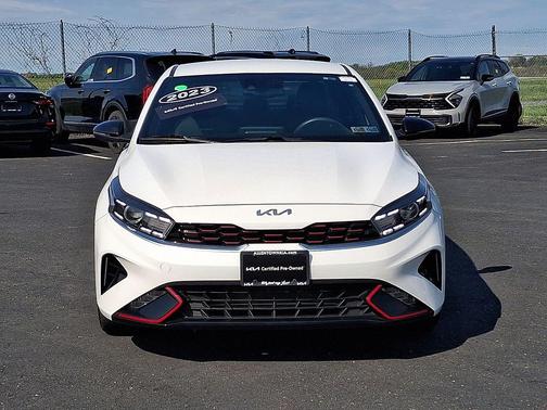 Snow White Pearl 2023 Kia Forte GT-Line