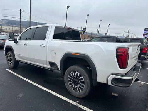 2024 GMC Sierra 2500 Denali Ultimate