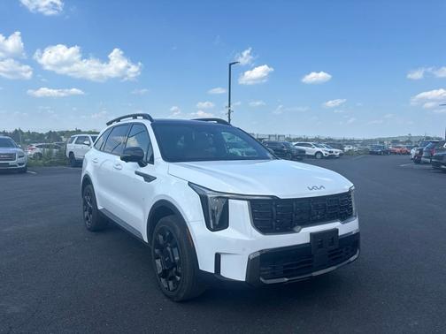 Glacial White Pearl 2024 Kia Sorento X-Line SX Prestige