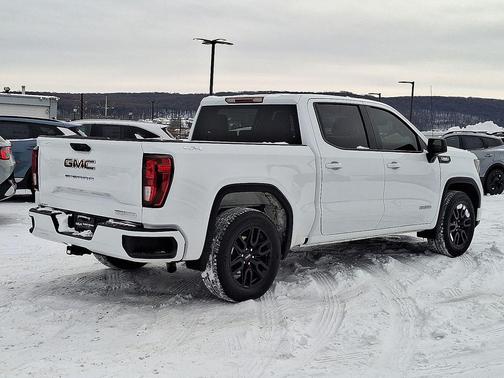2025 GMC Sierra 1500 Elevation