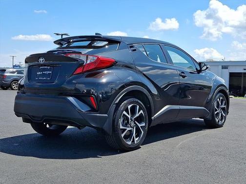 2020 Toyota C-HR XLE