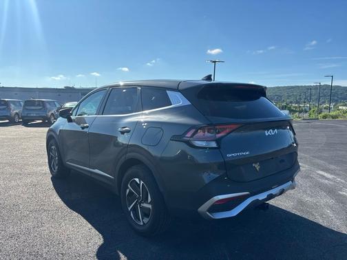 Gravity Gray 2023 Kia Sportage Hybrid LX
