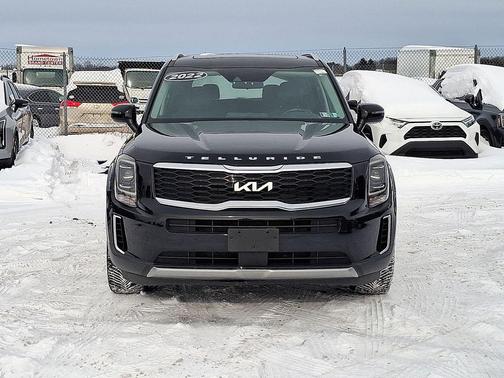 2022 Kia Telluride S
