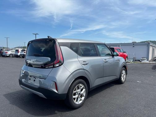 Klt 2024 Kia Soul LX