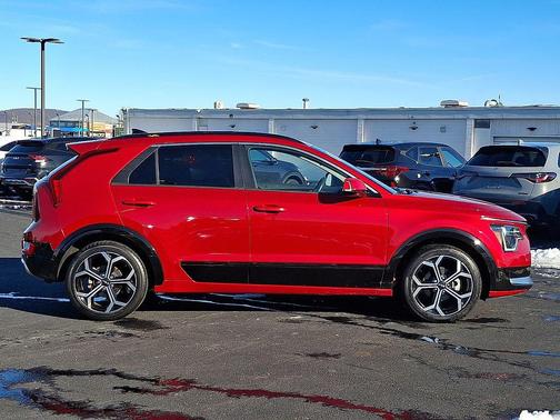 2023 Kia Niro Touring