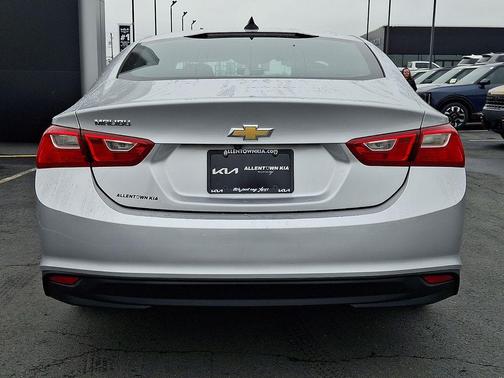2017 Chevrolet Malibu 1LS