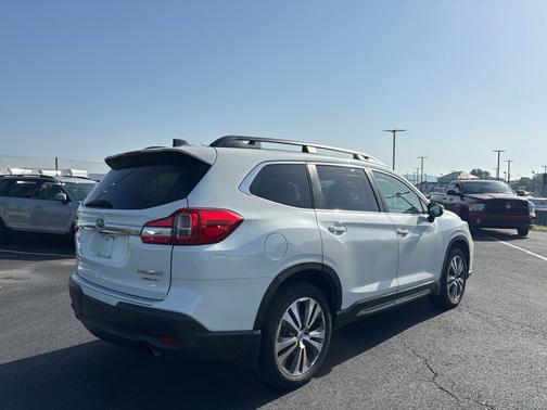 Crystal White Pearl 2020 Subaru Ascent Limited