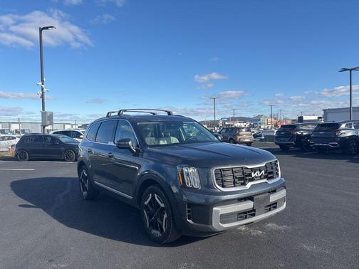 2023 Kia Telluride S