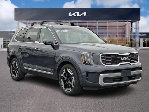 2023 Kia Telluride S