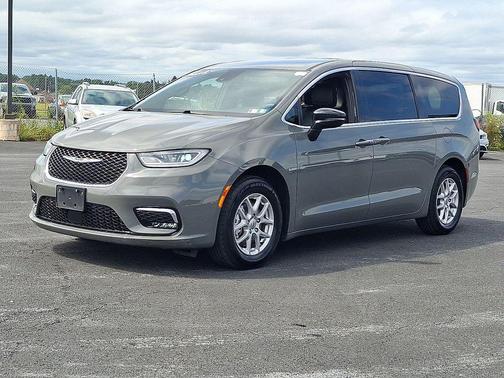 Ceramic Gray Clearcoat 2025 Chrysler Pacifica Select