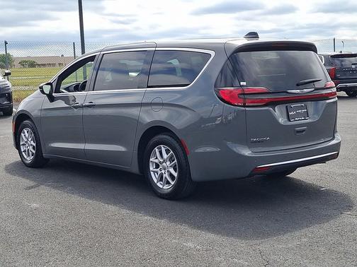 Ceramic Gray Clearcoat 2025 Chrysler Pacifica Select